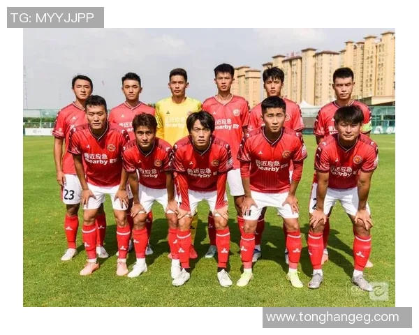 武汉足球队团队协作深度对比分析及其对比赛成绩的影响探讨 武汉足球队团队协作深度对比分析及其对比赛成绩的影响探讨