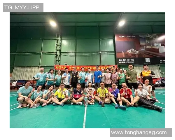 深圳羽毛球队的意识提升与团队精神探讨聚焦羽毛球运动的未来发展 深圳羽毛球队的意识提升与团队精神探讨聚焦羽毛球运动的未来发展